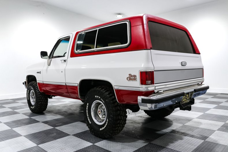 Gmc-Jimmy-1984-Red-White-Red-3