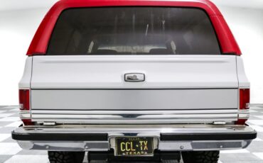Gmc-Jimmy-1984-Red-White-Red-4