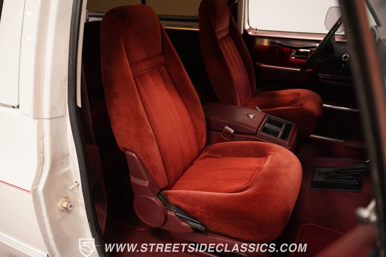 Gmc-Jimmy-1986-Frost-White-Burgundy-49