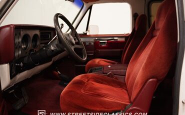 Gmc-Jimmy-1986-Frost-White-Burgundy-7