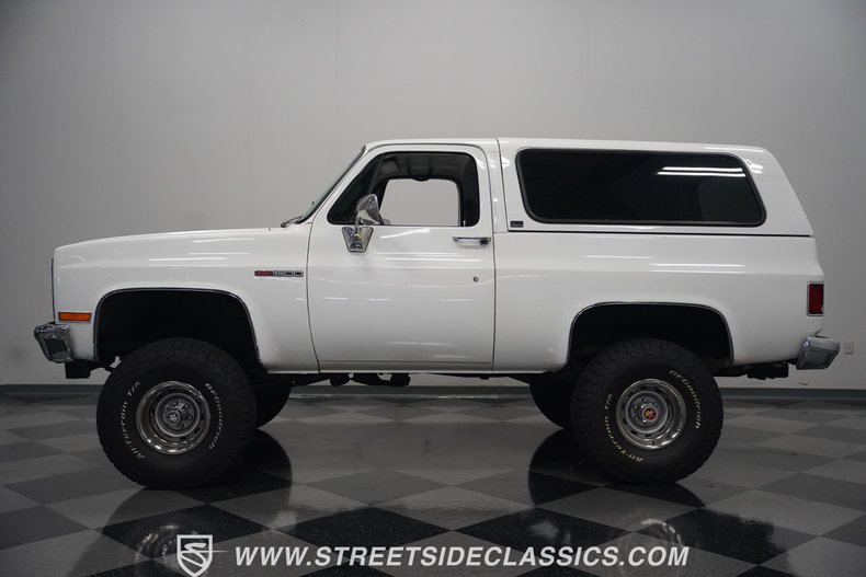 Gmc-Jimmy-1991-Interstellar-White-Dark-Cognac-1