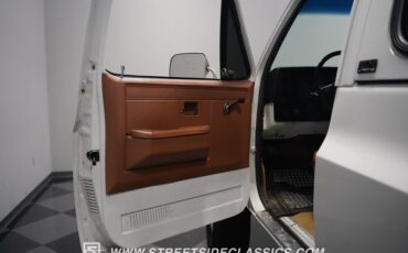 Gmc-Jimmy-1991-Interstellar-White-Dark-Cognac-39