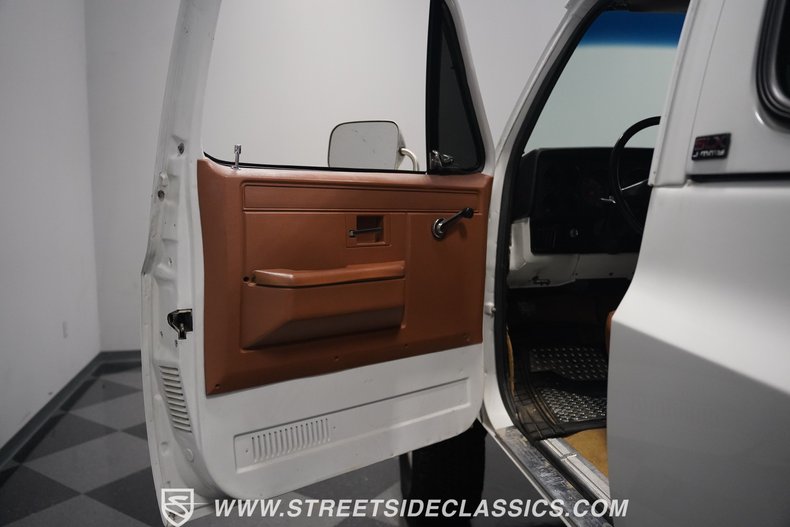 Gmc-Jimmy-1991-Interstellar-White-Dark-Cognac-39