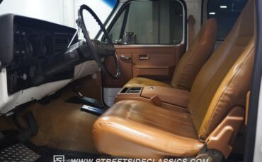 Gmc-Jimmy-1991-Interstellar-White-Dark-Cognac-41