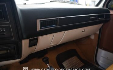 Gmc-Jimmy-1991-Interstellar-White-Dark-Cognac-45