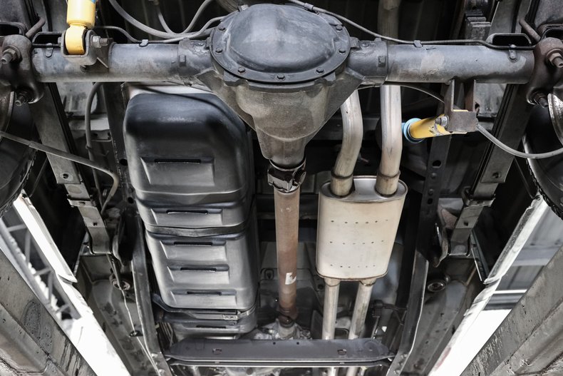 Gmc-K1500-1994-Black-21