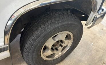 Gmc-K1500-1995-White-3