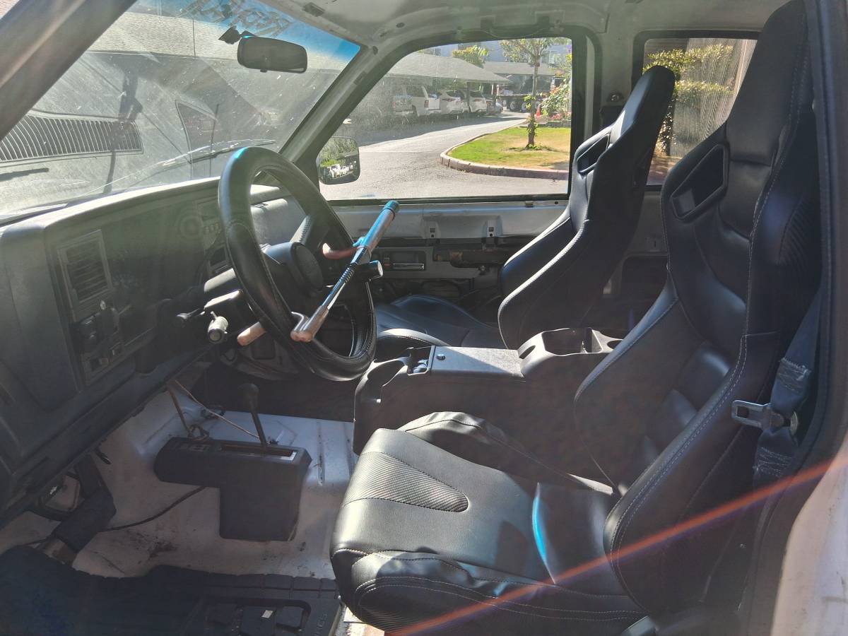 Gmc-K1500-short-bed-1991-blue-5