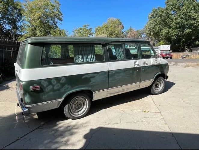 Gmc-Other-1976-Green-Beige-5
