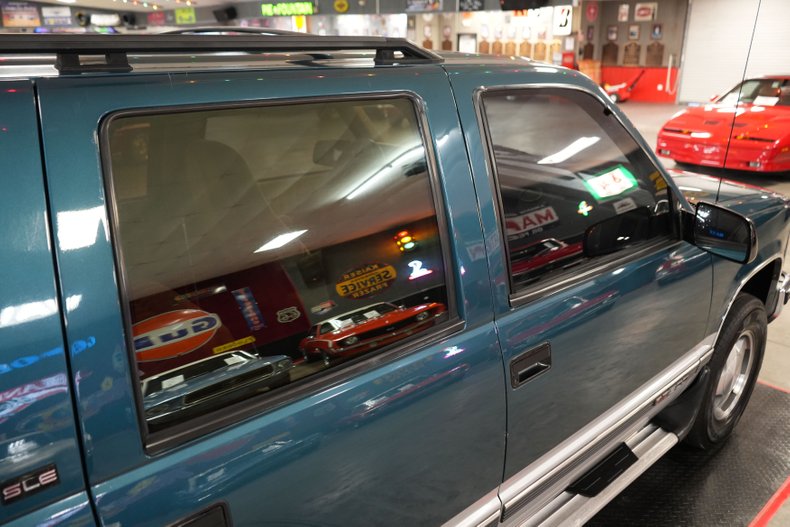 Gmc-Other-1993-Blue-Metallic-Gray-35