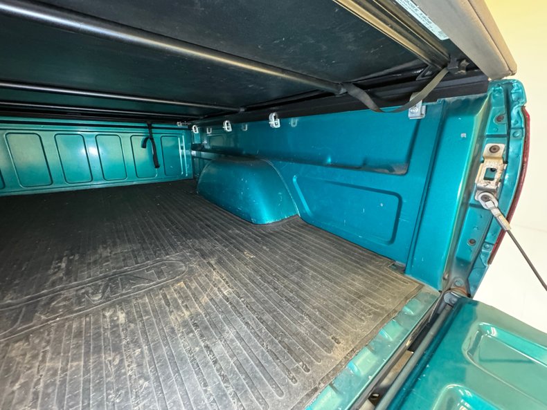 Gmc-Other-1993-Turquoise-Metallic-Gray-39