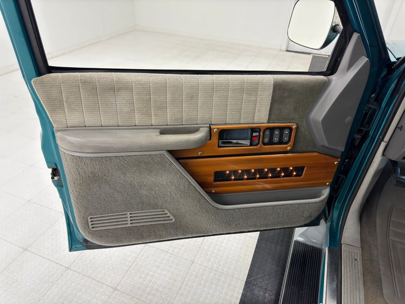 Gmc-Other-1993-Turquoise-Metallic-Gray-42