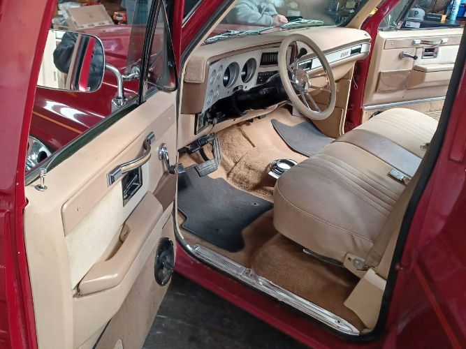 Gmc-Pickup-1983-Red-3