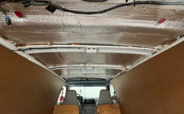 Gmc-Safari-1995-Red-Gray-32