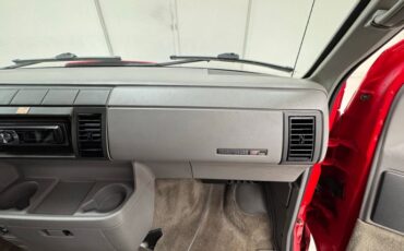 Gmc-Safari-1995-Red-Gray-45