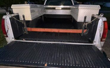 Gmc-Sierra-12-ton-nominal-1994-grey-1
