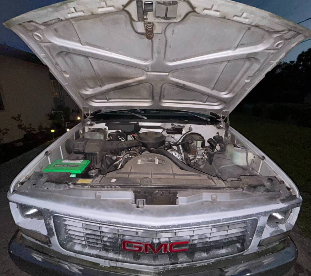 Gmc-Sierra-12-ton-nominal-1994-grey-6