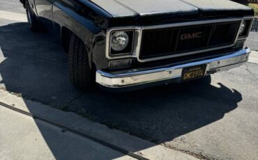 Gmc-Sierra-1500-1974-black