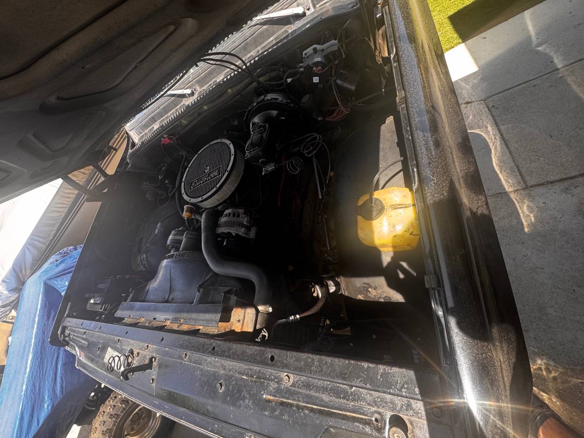 Gmc-Sierra-1500-1974-black-6