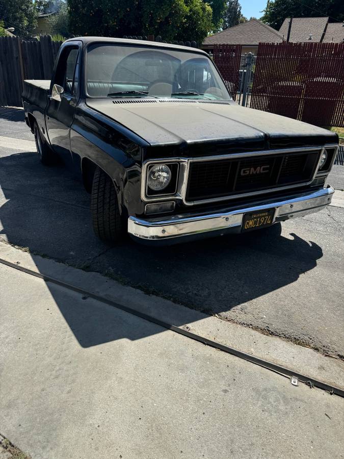 Gmc-Sierra-1500-1974-black