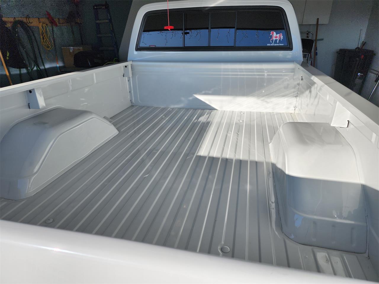 Gmc-Sierra-1500-1981-White-Black-11