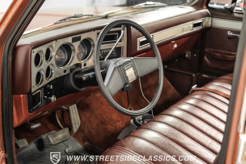 Gmc-Sierra-1500-1983-Light-Bronze-Mahogany-10