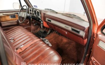Gmc-Sierra-1500-1983-Light-Bronze-Mahogany-36