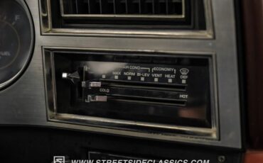 Gmc-Sierra-1500-1983-Light-Bronze-Mahogany-41