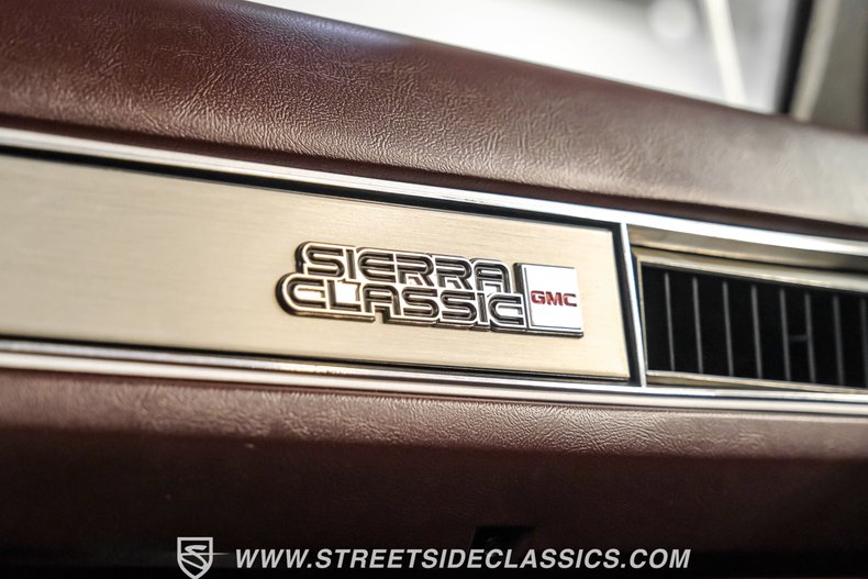 Gmc-Sierra-1500-1983-Light-Bronze-Mahogany-44