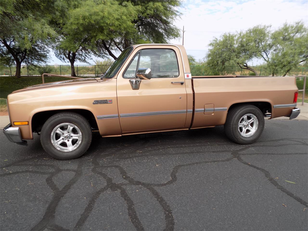 Gmc-Sierra-1500-1985-Metallic-Fawn-Brown-Medium-Prairie-Tan-D-20
