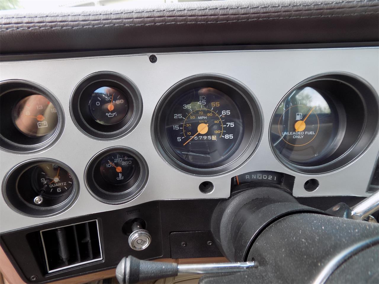 Gmc-Sierra-1500-1985-Metallic-Fawn-Brown-Medium-Prairie-Tan-D-23
