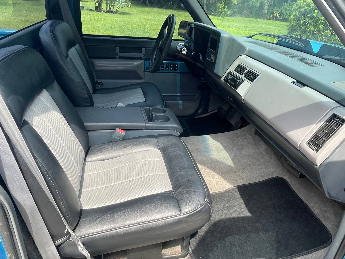 Gmc-Sierra-1500-1988-blue-11