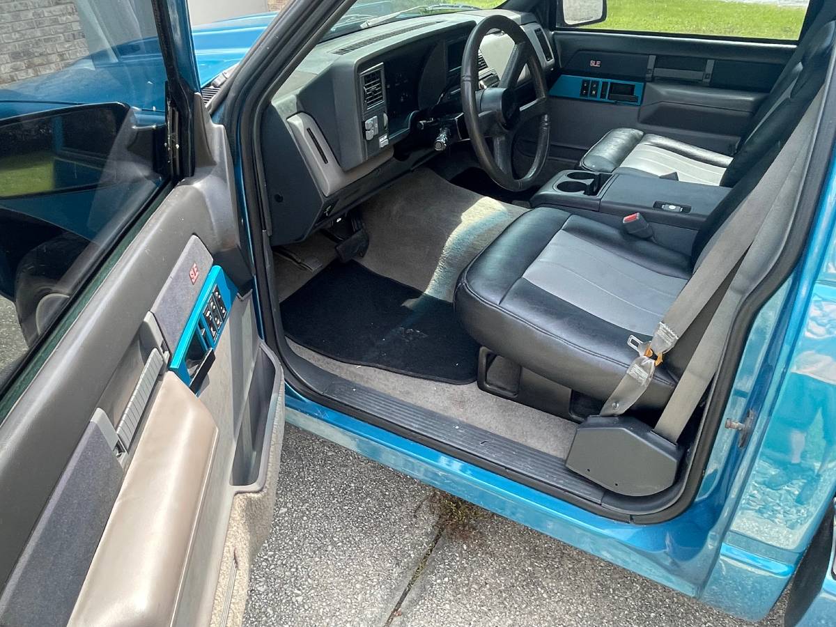 Gmc-Sierra-1500-1988-blue-13