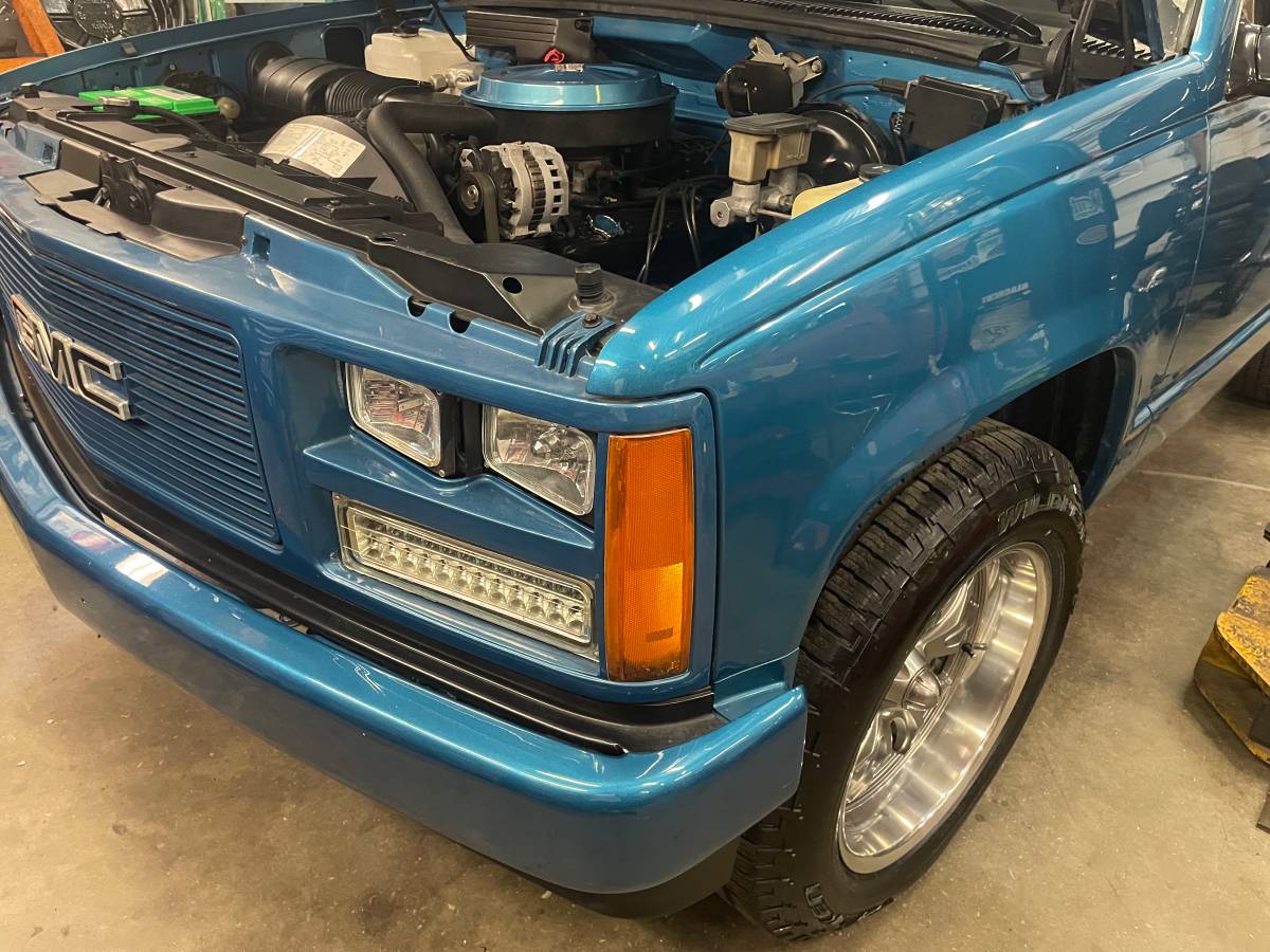 Gmc-Sierra-1500-1988-blue-15