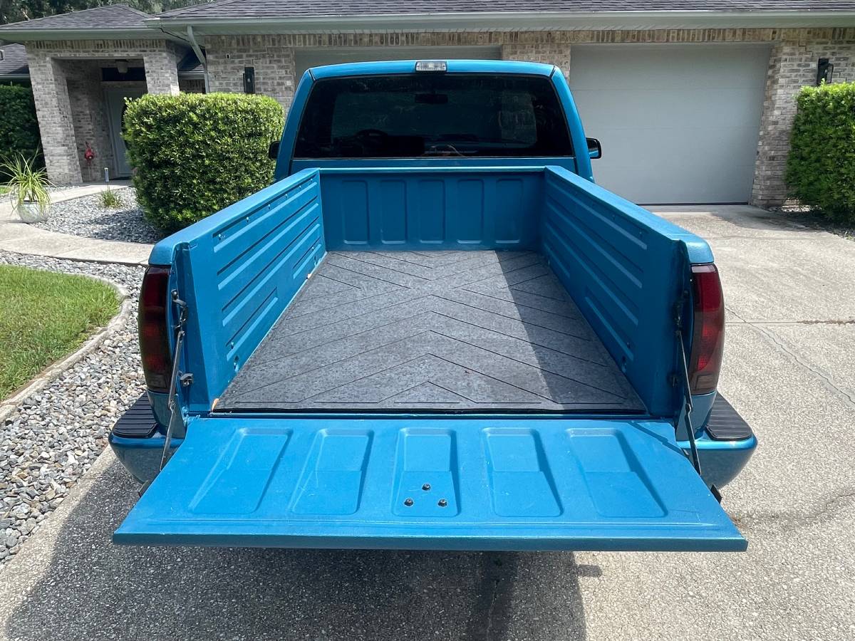 Gmc-Sierra-1500-1988-blue-7