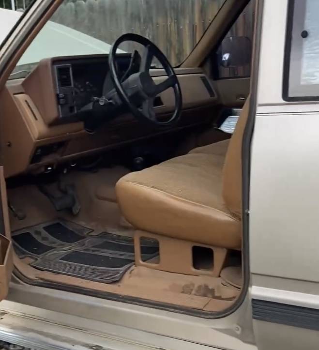 Gmc-Sierra-1500-extended-cab-1989-3