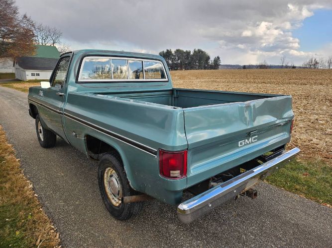 Gmc-Sierra-1977-Green-Green-10