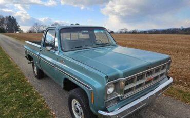 Gmc-Sierra-1977-Green-Green