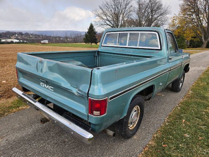 Gmc-Sierra-1977-Green-Green-9