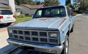 Gmc-Sierra-1982-blue-4