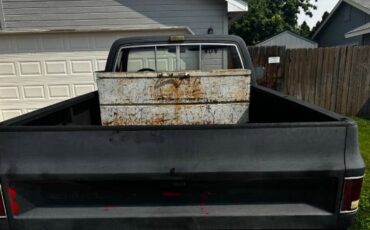 Gmc-Sierra-1984-Black-1