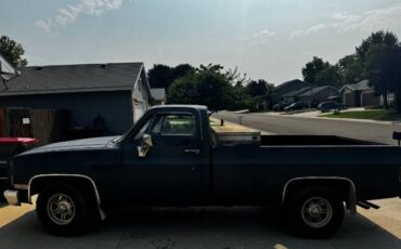 Gmc-Sierra-1984-Black-2