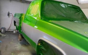 Gmc-Sierra-1984-Green-1