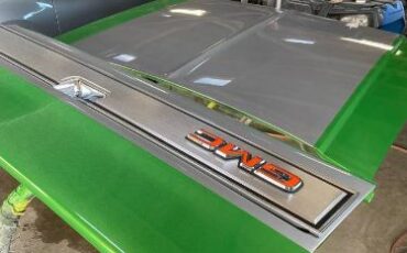 Gmc-Sierra-1984-Green-5