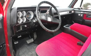 Gmc-Sierra-1984-Red-1