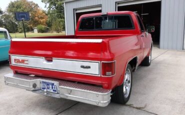 Gmc-Sierra-1984-Red-3