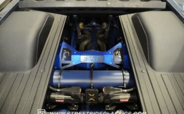 Gmc-Sierra-1985-Doeskin-Tan-Galleon-Blue-17