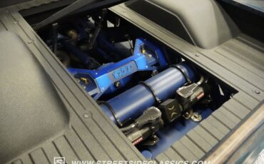 Gmc-Sierra-1985-Doeskin-Tan-Galleon-Blue-19