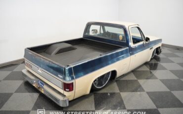 Gmc-Sierra-1985-Doeskin-Tan-Galleon-Blue-40