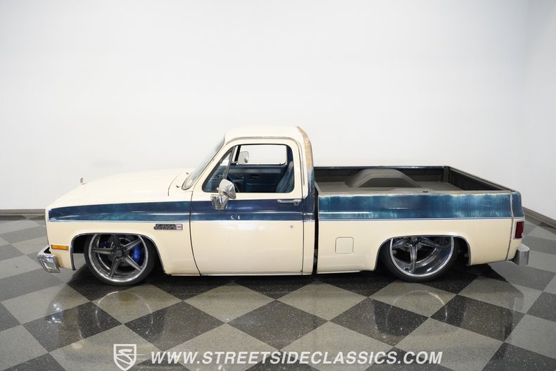 Gmc-Sierra-1985-Doeskin-Tan-Galleon-Blue-8
